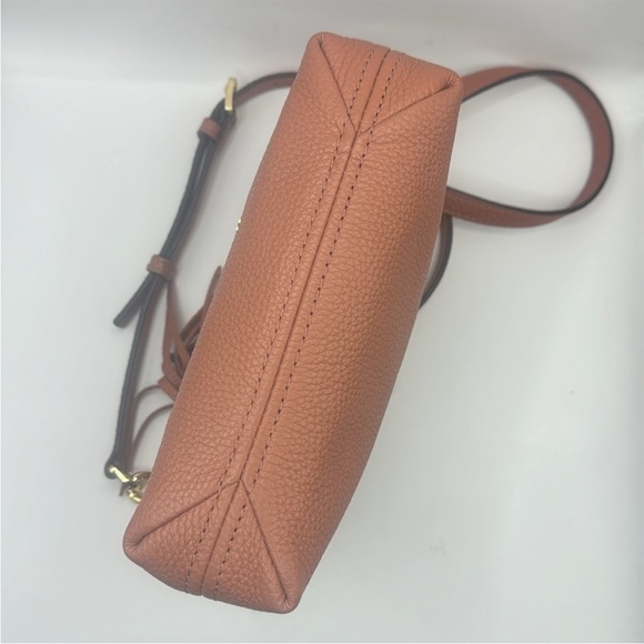 MICHAEL KORS Bedford Leather Crossbody Bag - Picture 12 of 15